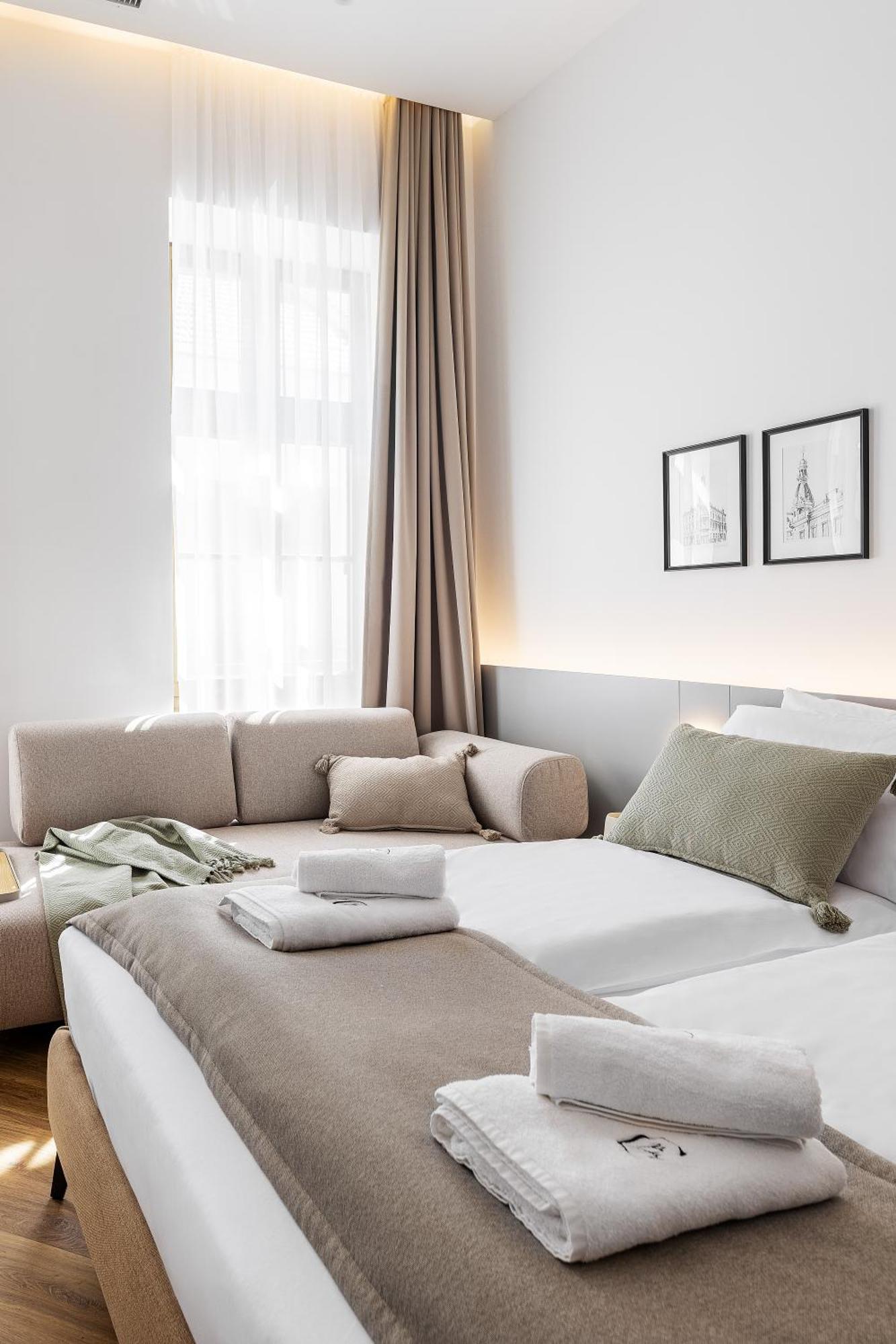 Catalog Boutique Rooms Cluj-Napoca Exterior foto